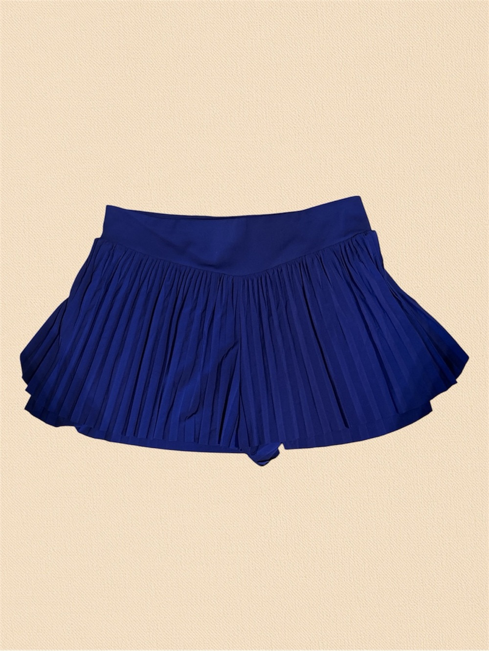 Athleta Featherweight Pleated Run Shorts – Navy – XL – NWT